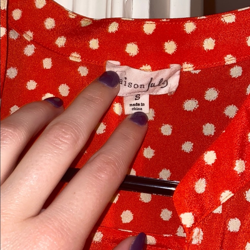Buttoned up top - Picture 3 of 4